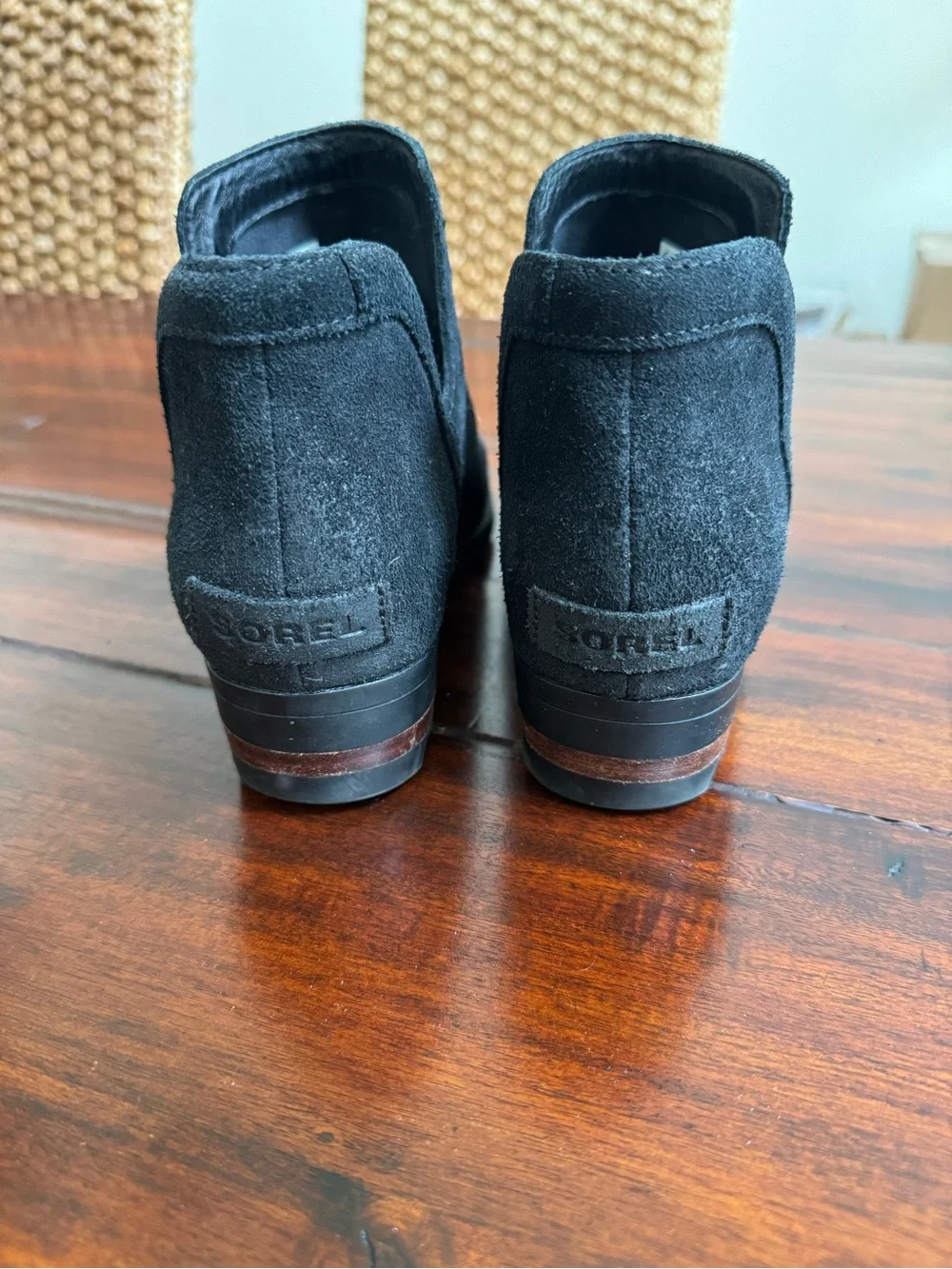 Sorel Lolla Cut Out Ankle Bootie, Suede Black , Size 9.5